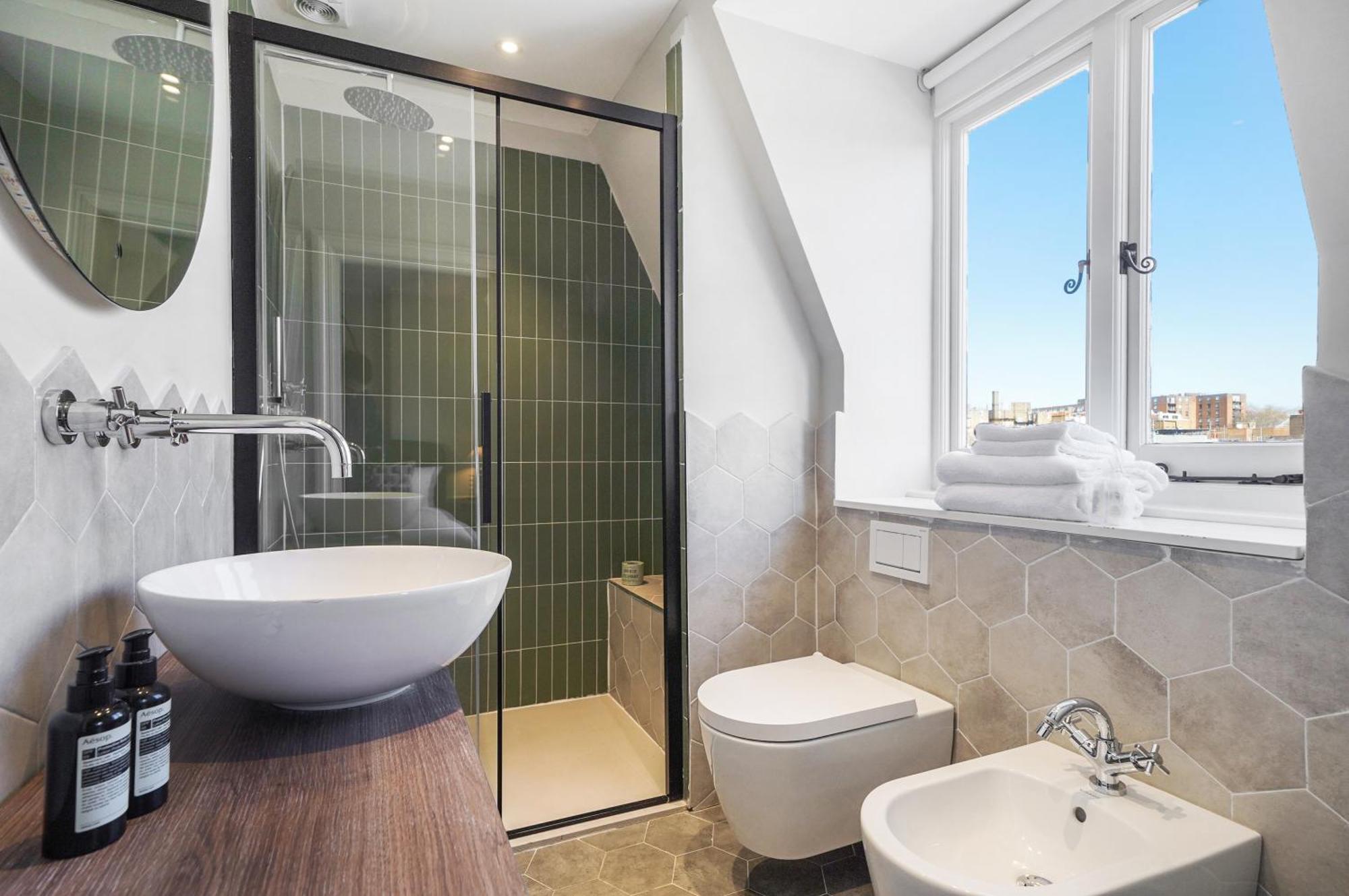 Stylish Family Near Kensington High Street London