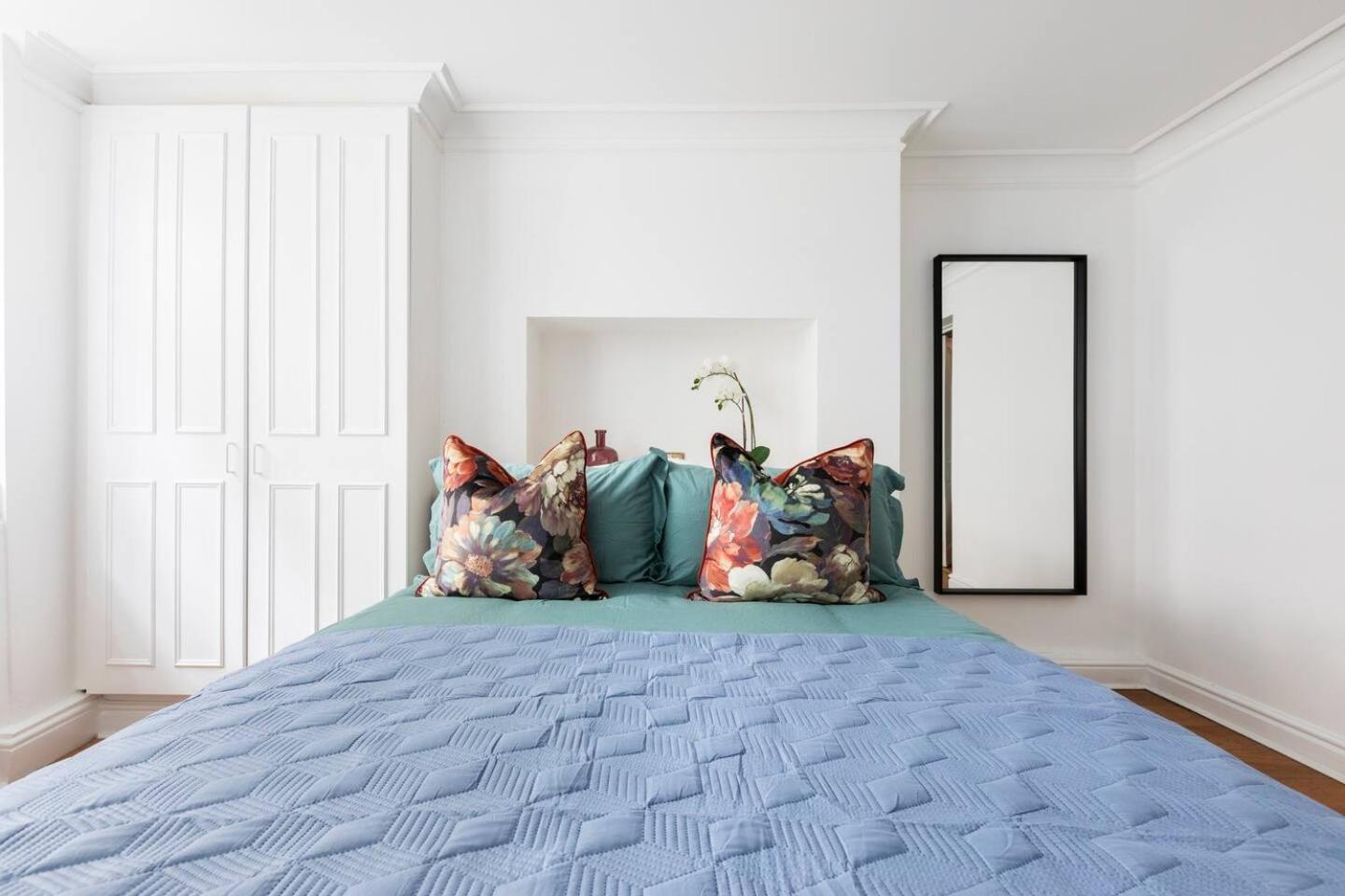 Apartamento Spacious And Private By Royal Palace Londres