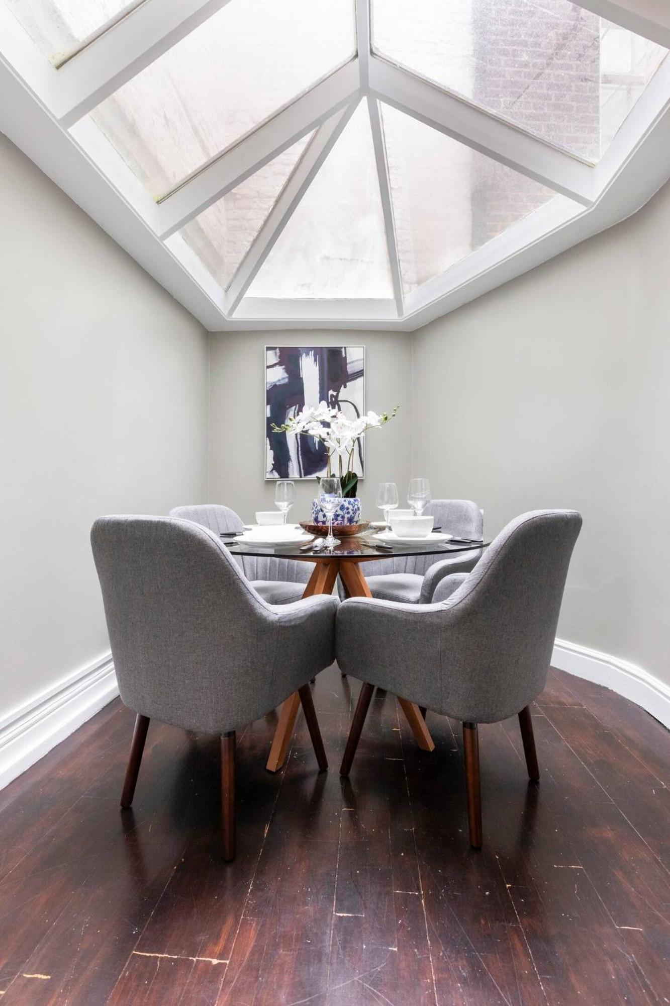 Apartamento Spacious And Private By Royal Palace Londres