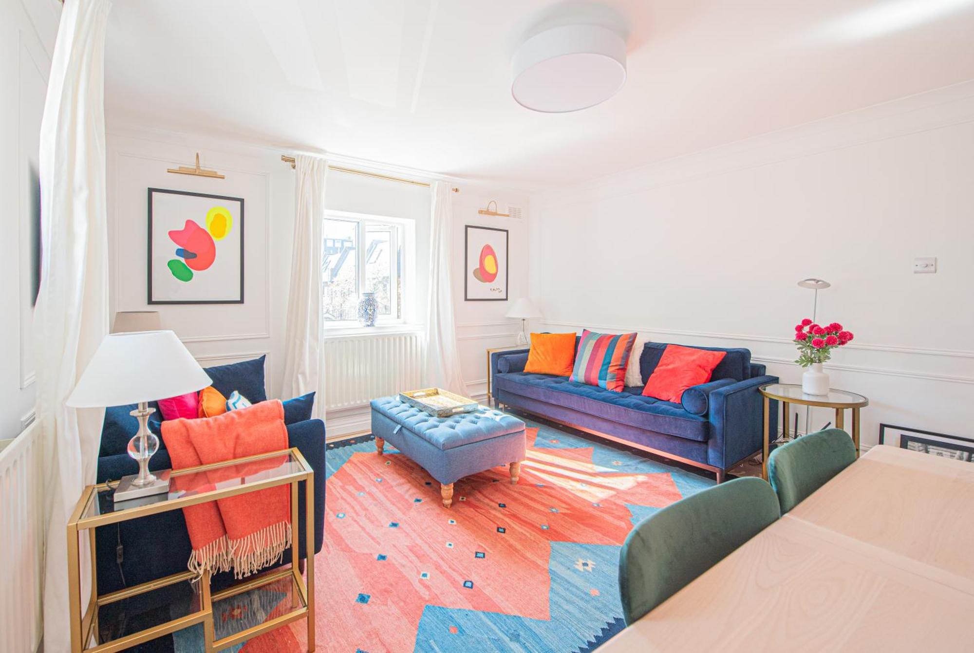 Apartment Modern 1-bed Flat With Free Parking In West London