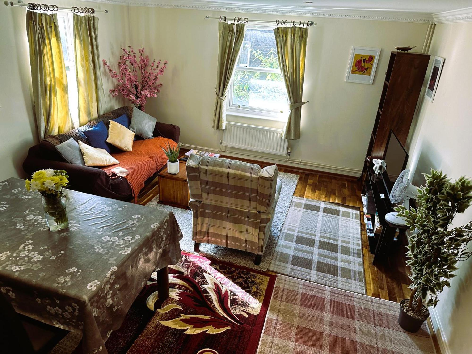 Lovely Around Kensington And Chelsea Locations W8 Sw5 Sw3 Sw10 By Ricky & Giustina Apartment *