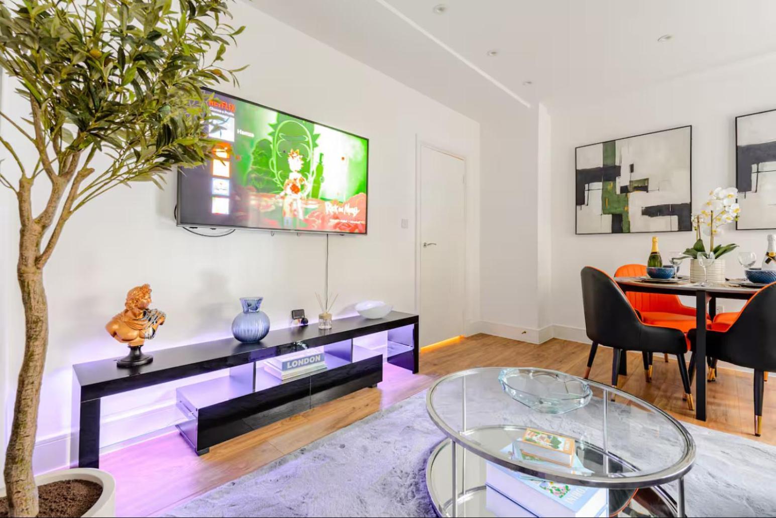 Private 2 Beds By Mayfair Apartment *