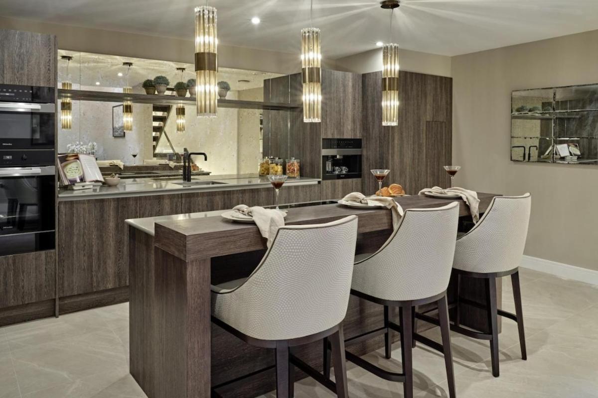 Luxurious 4-bed Knightsbridge Near Harrods *
