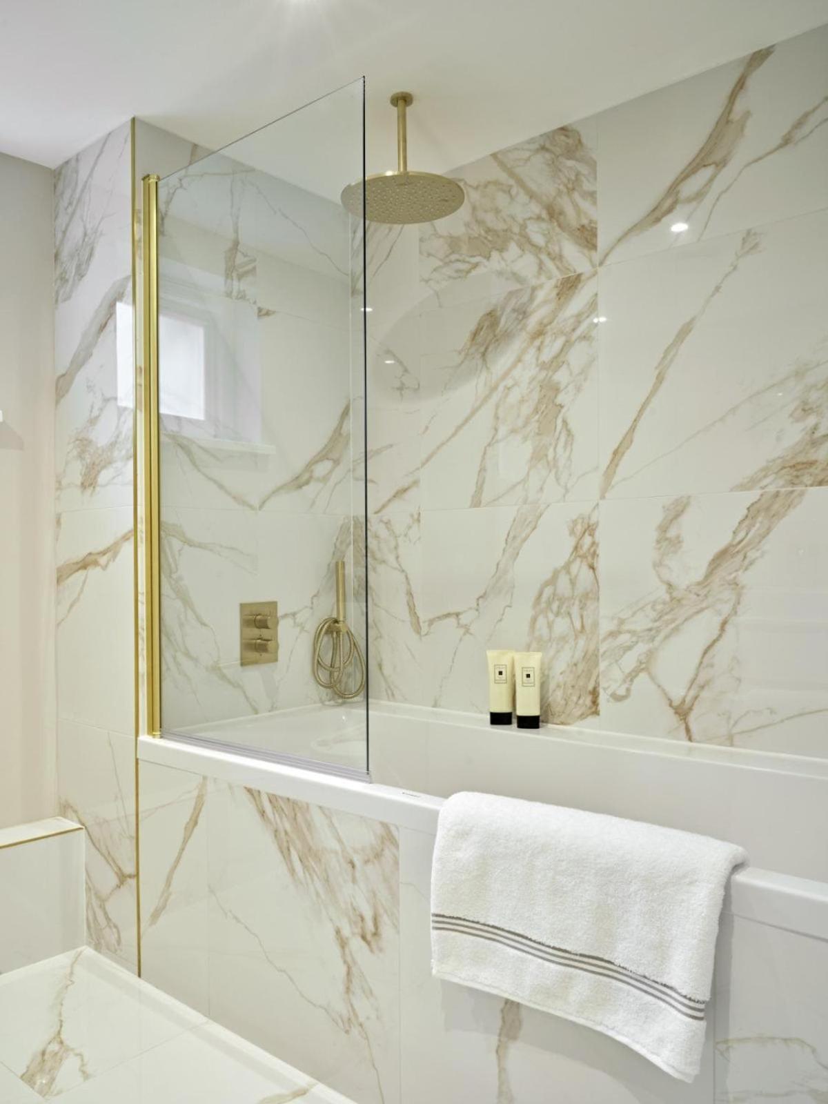 Apartment Luxurious 4-bed Knightsbridge Near Harrods London