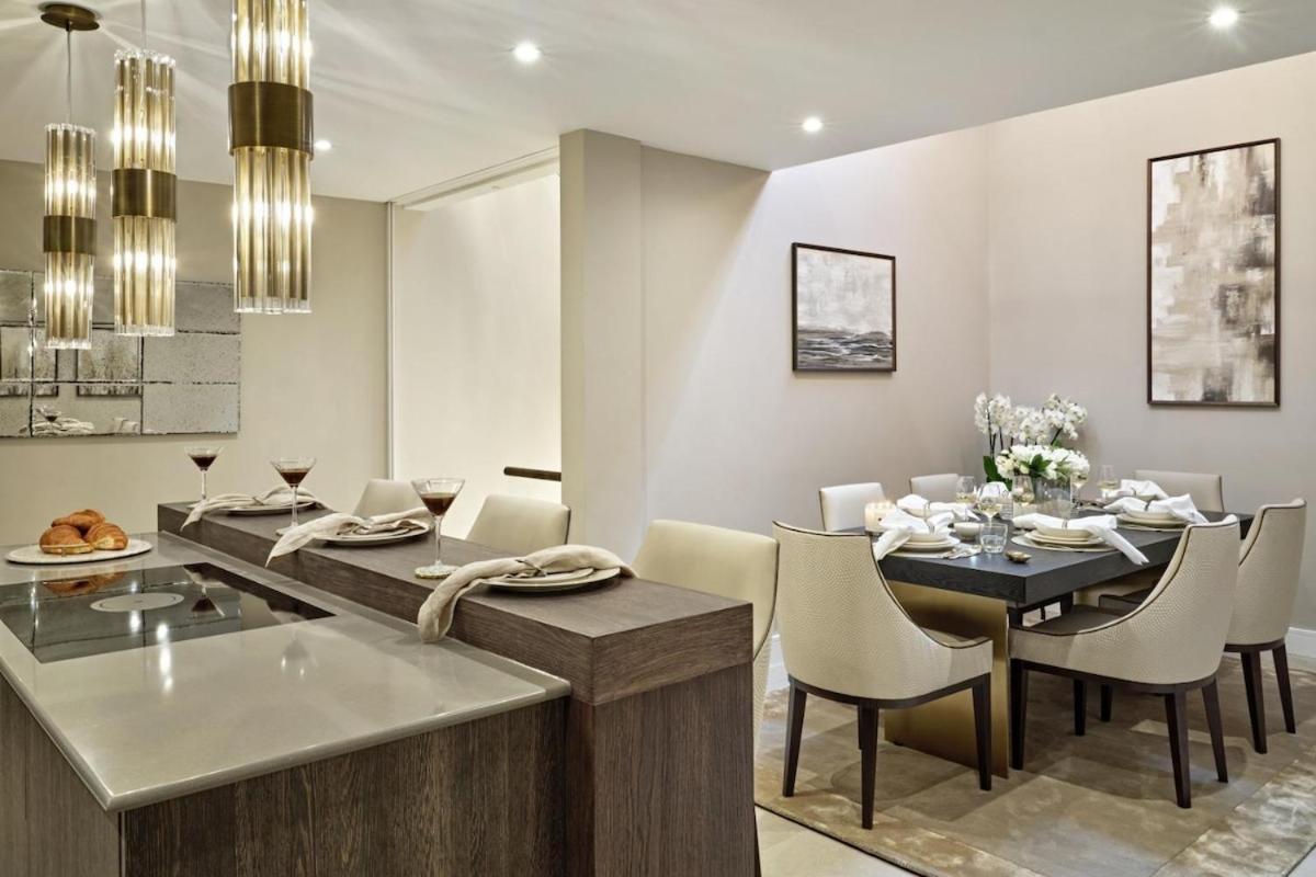 Luxurious 4-bed Knightsbridge Near Harrods Apartment *