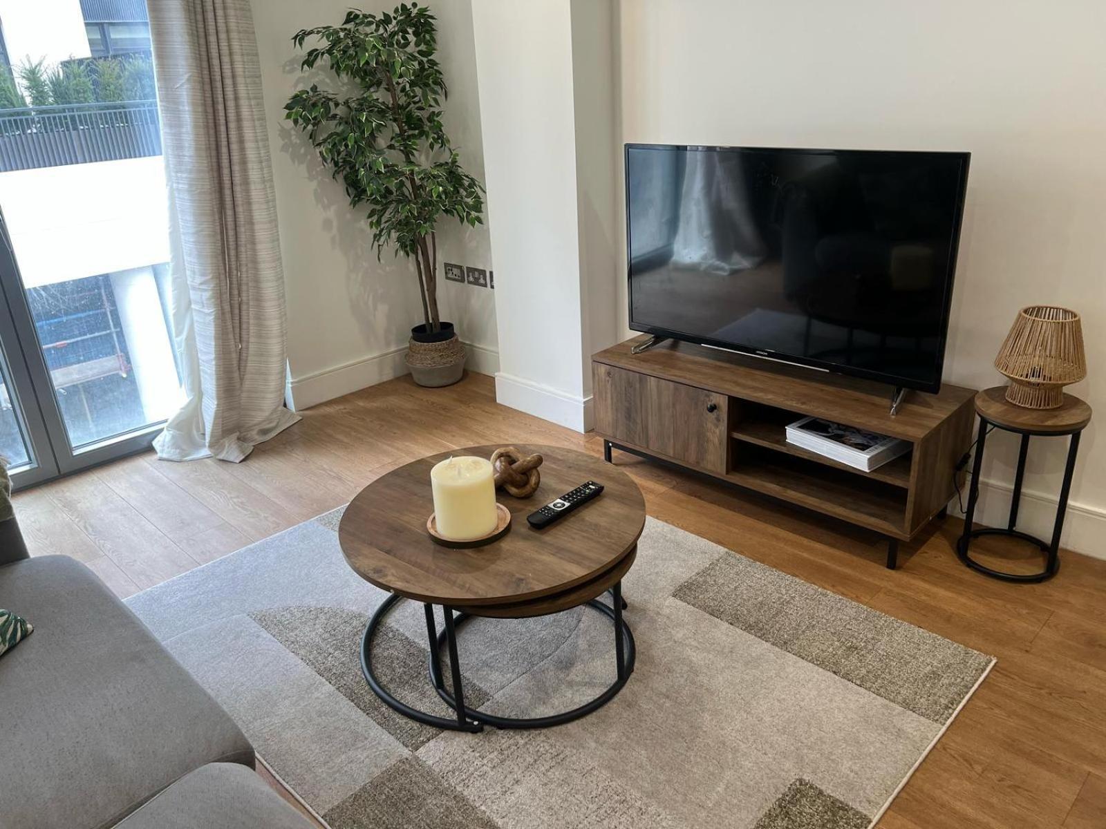 Bright And Modern 3 Bed Hyde Park Apartamento Londres