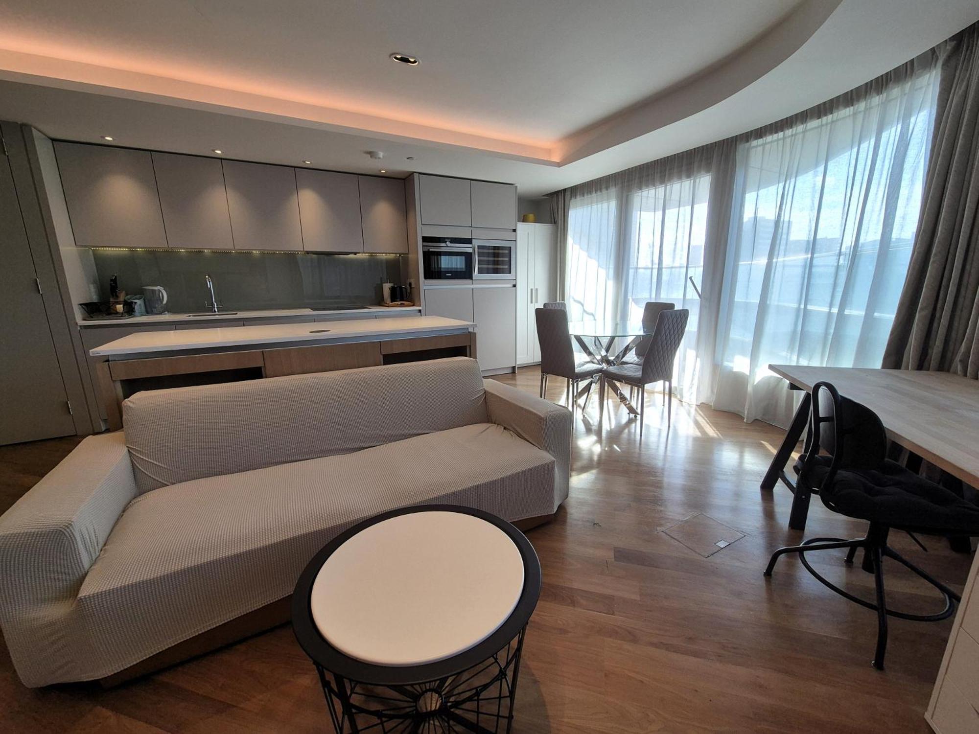 Exclusive And Stylish 1bed 1bath