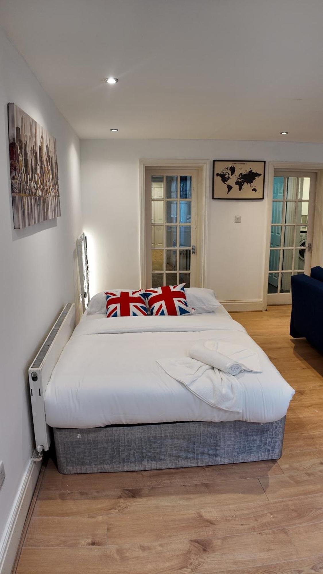 Appartement Ideal 2bhk In Upper Berkeley Bk1 *