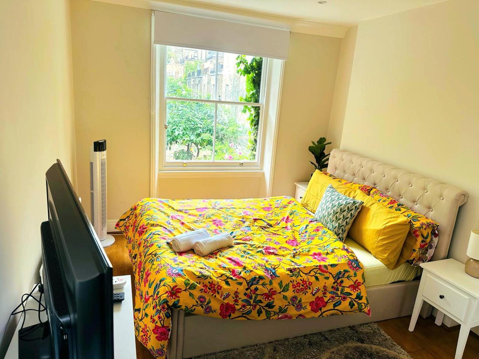 Lovely Around Kensington And Chelsea Locations W8 Sw5 Sw3 Sw10 By Ricky & Giustina * London