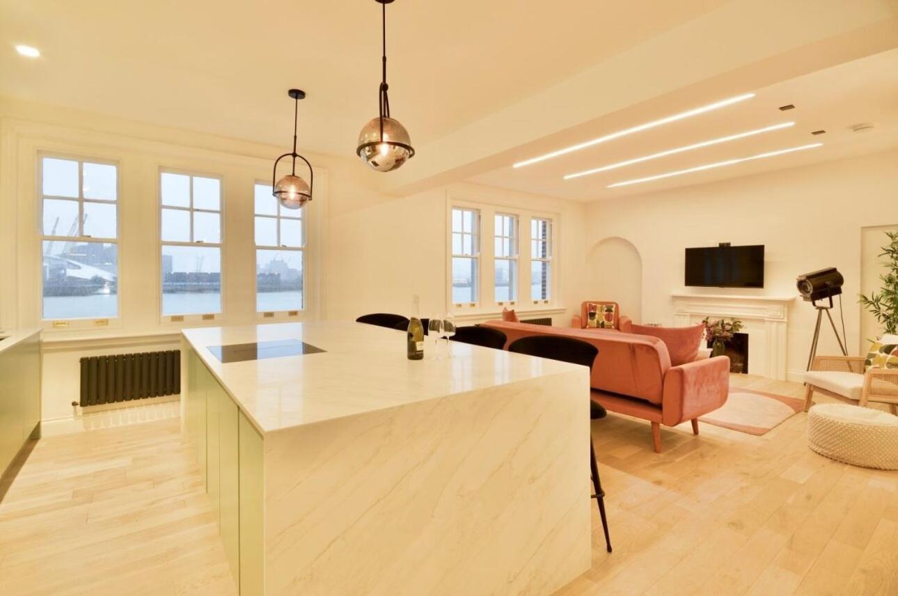 Newly Refurbished W/ River Views Apartamento *