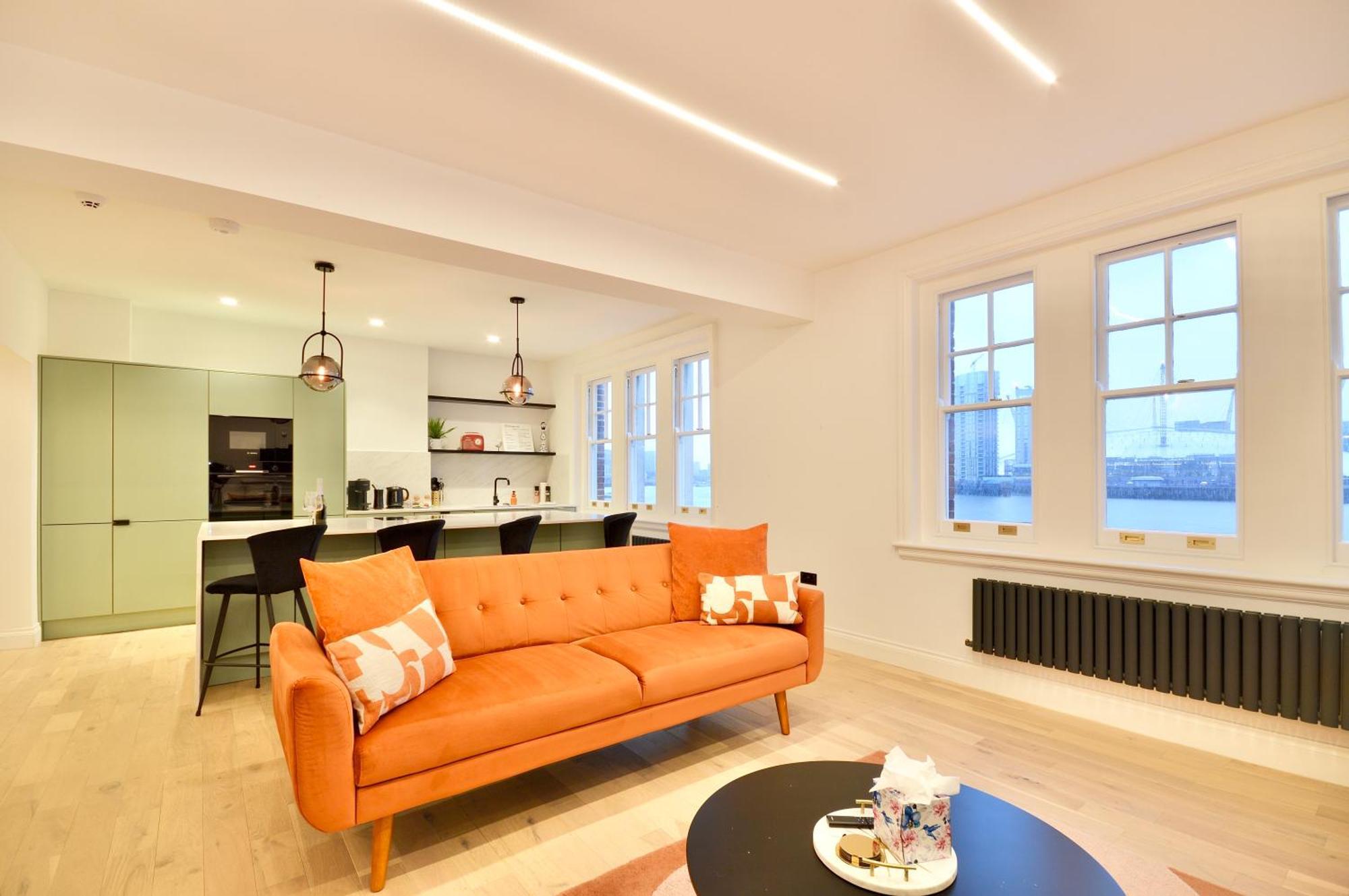 Newly Refurbished W/ River Views * Londres
