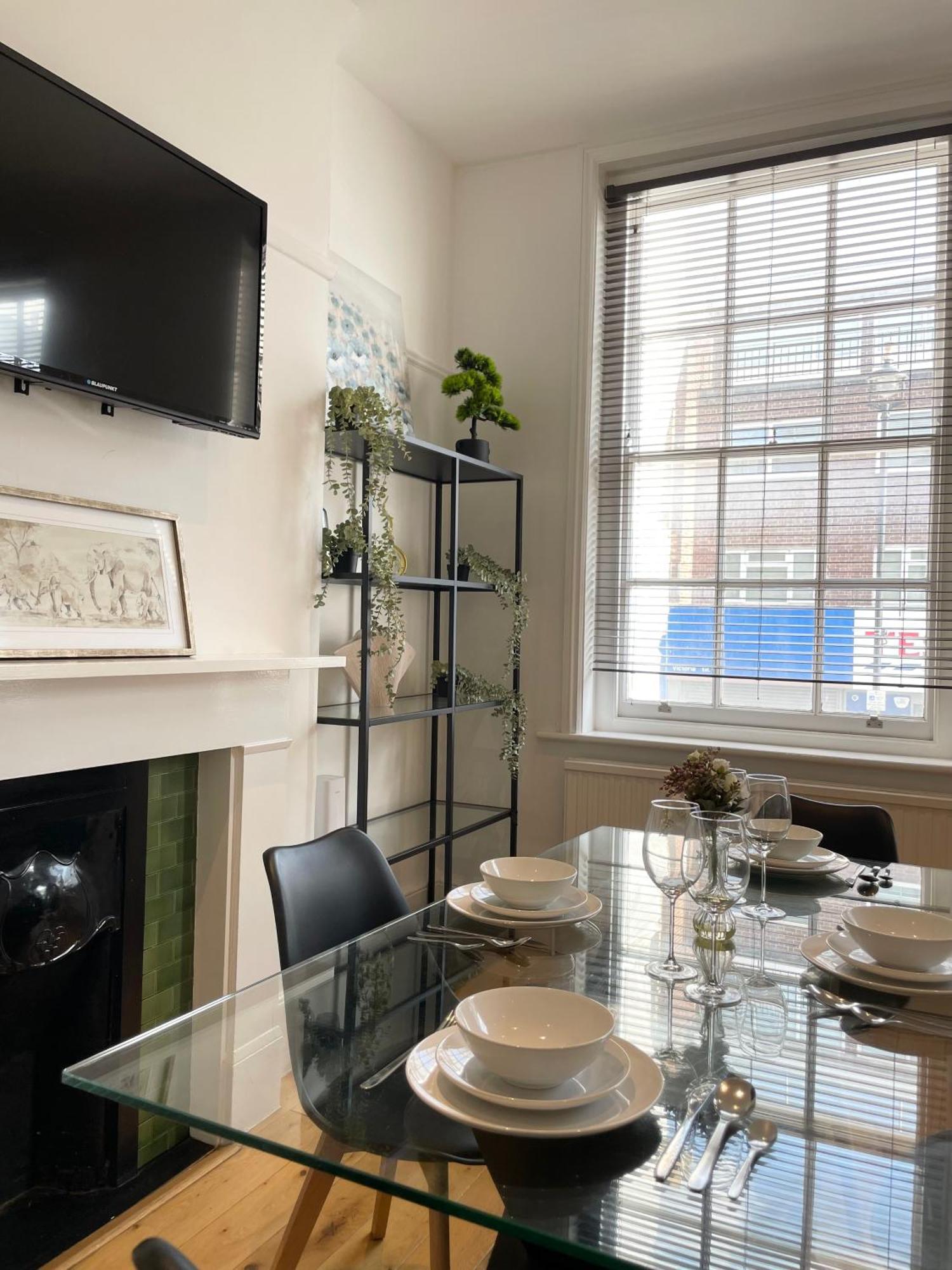 Victoria Maisonette *