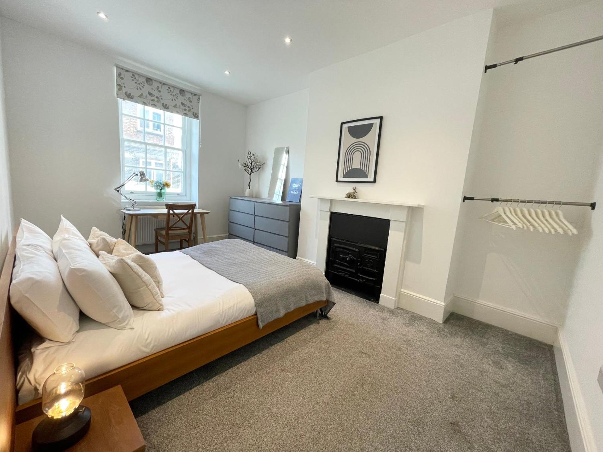 Victoria Maisonette *