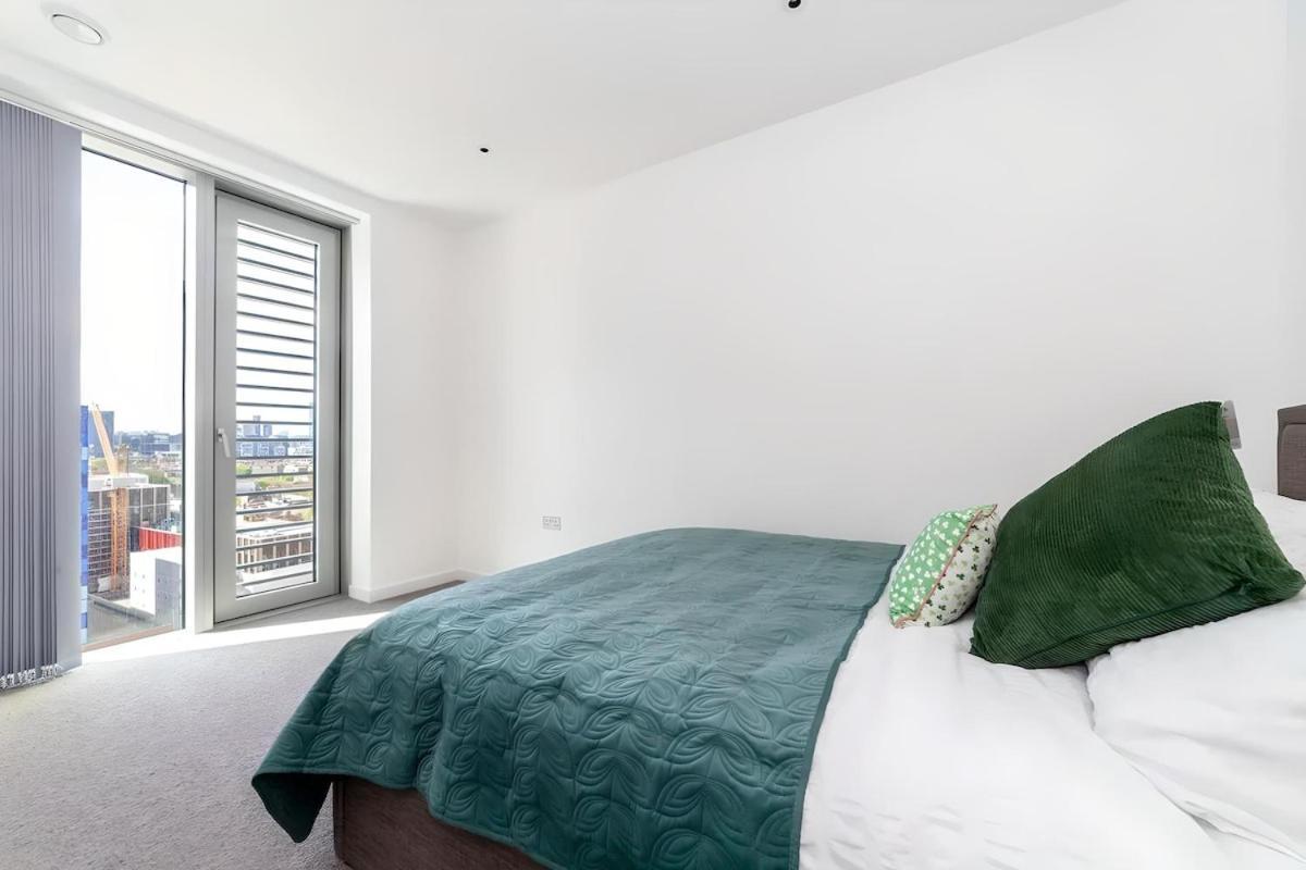 Collection Tapestry Way Apartment *