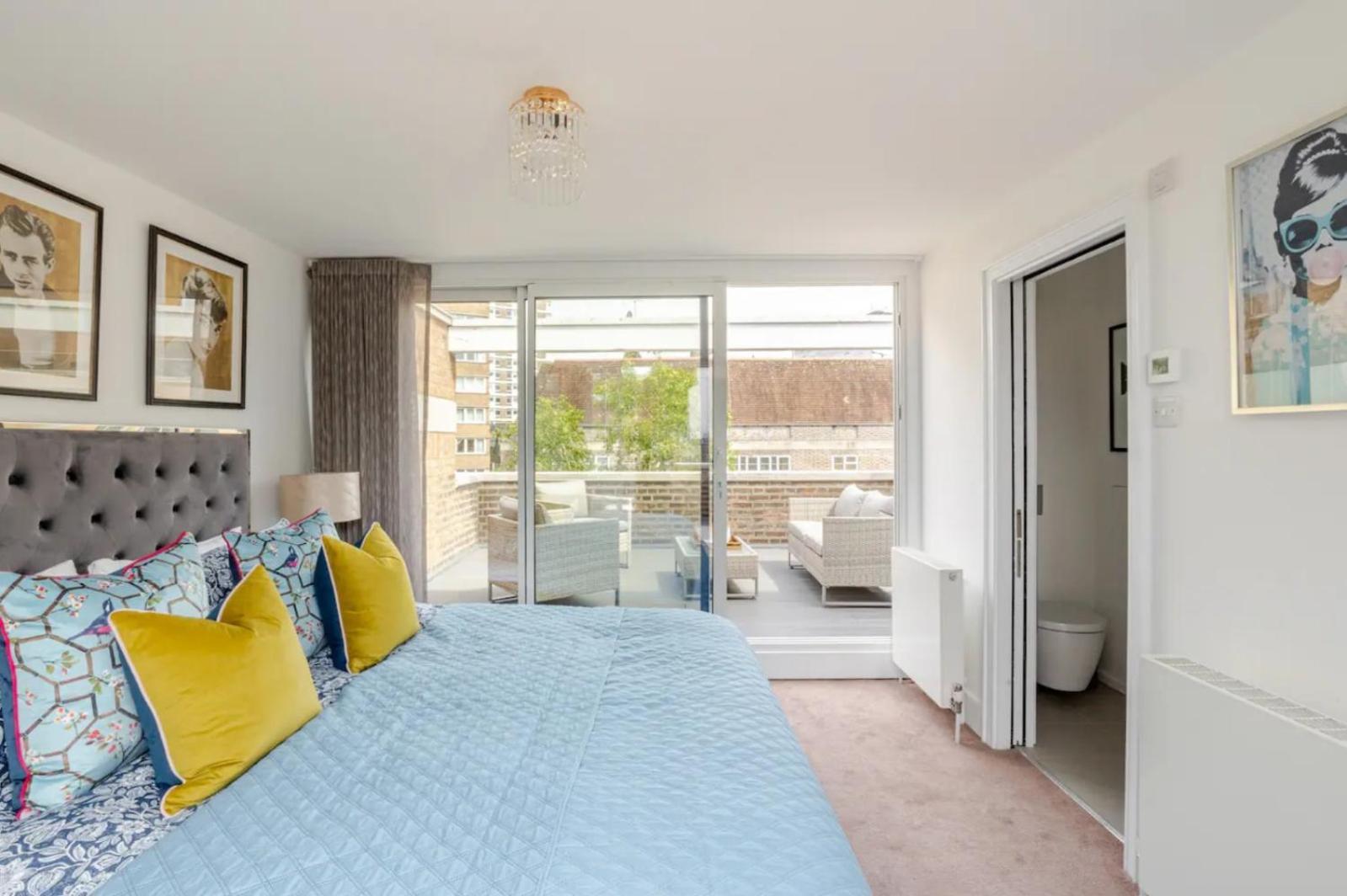 Huge Mansion By Mayfair & Hyde Park Holiday home