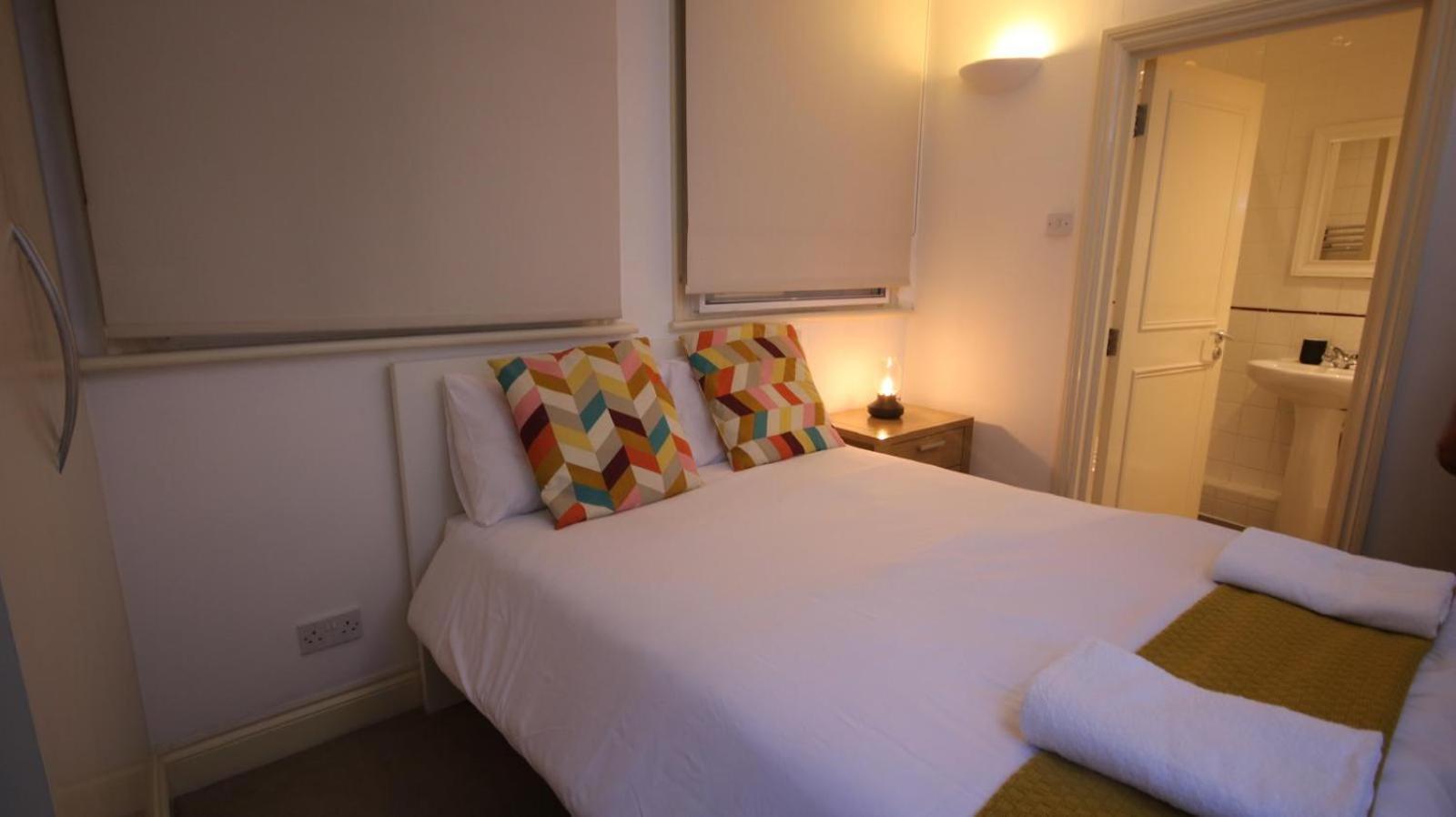 1-bed Flat In *