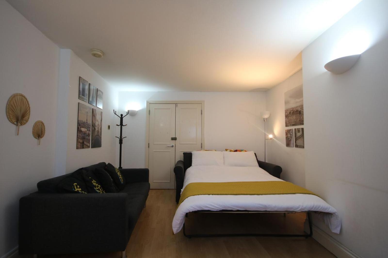 Apartment 1-bed Flat In London