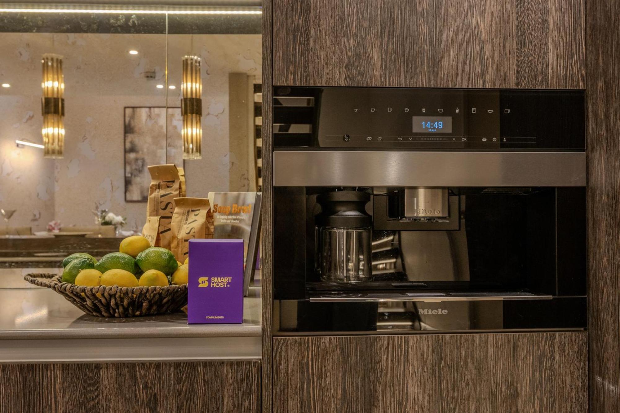 Luxurious 4-bed Knightsbridge Near Harrods *