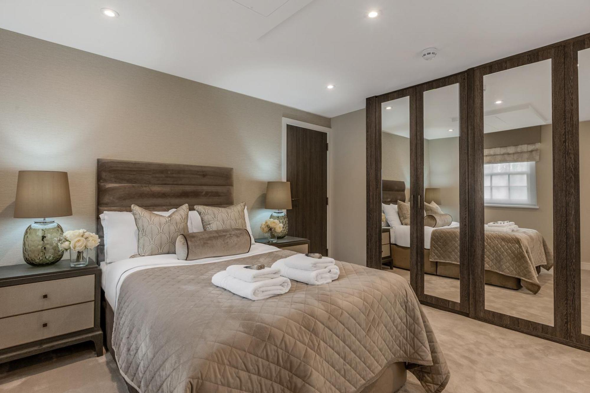 Apartment Luxurious 4-bed Knightsbridge Near Harrods *