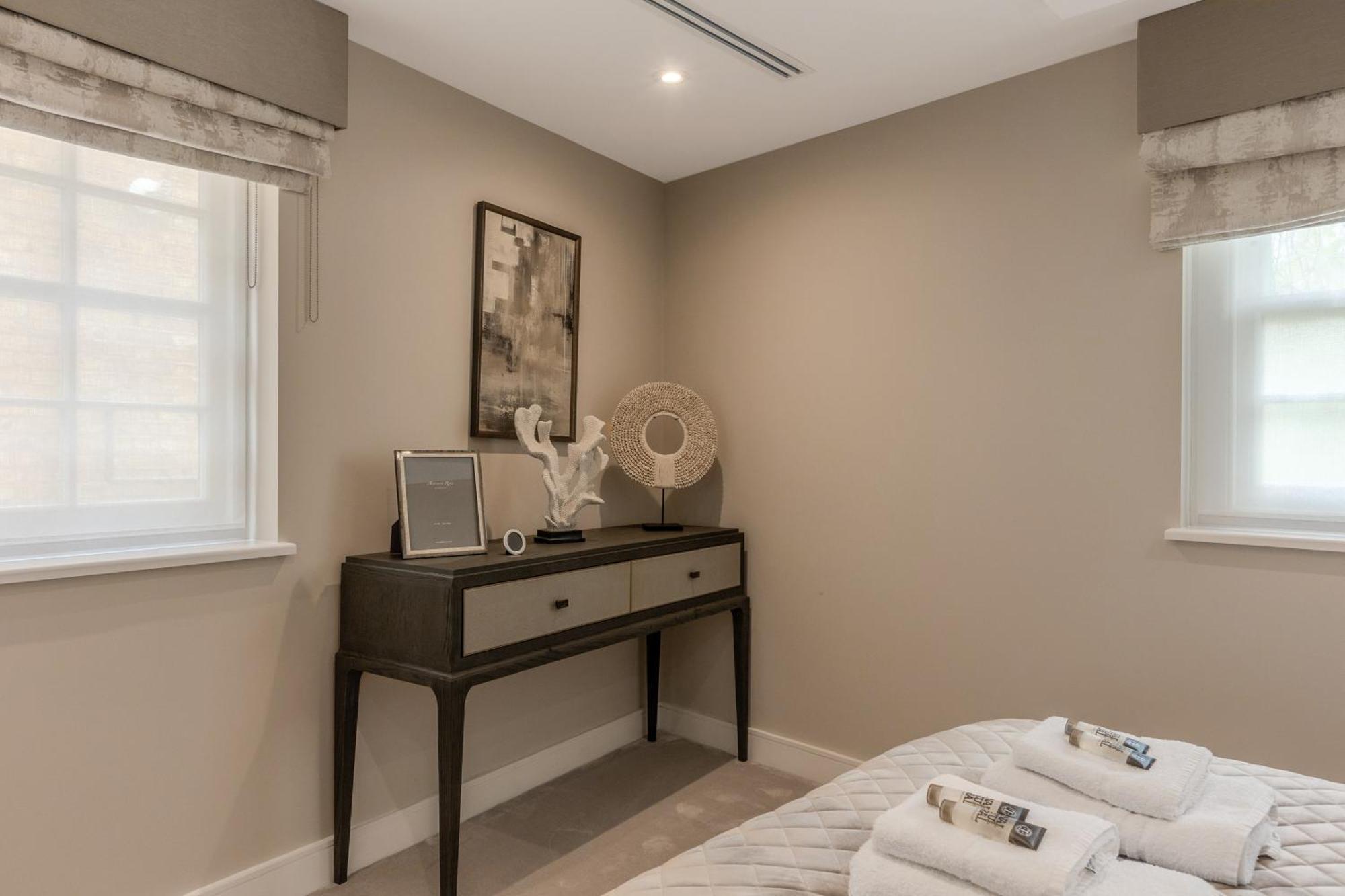 Luxurious 4-bed Knightsbridge Near Harrods * London