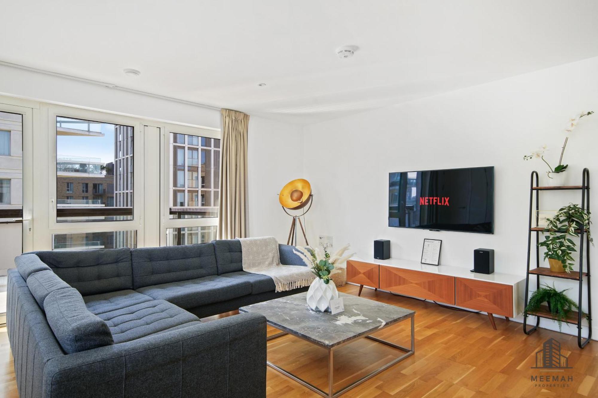 Modern 3 Bedroom - Olympic Park - E20 Stratford *