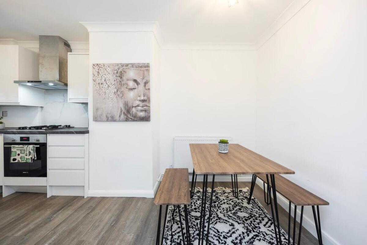 Comfortable 2br Battersea Steps To Clapham St Apartment