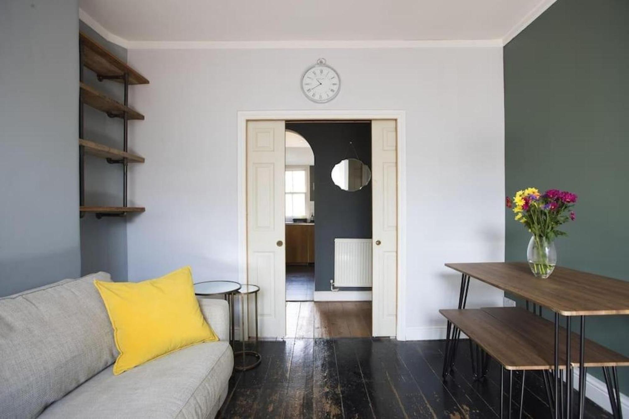 Top-floor Covent Garden Flat