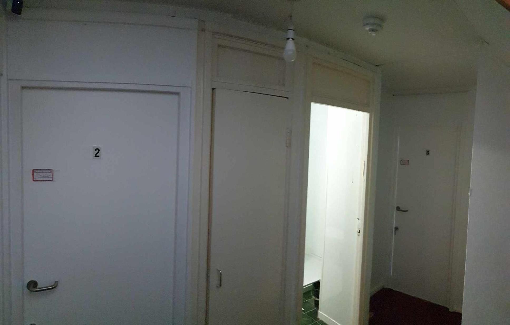 Double In Private * London