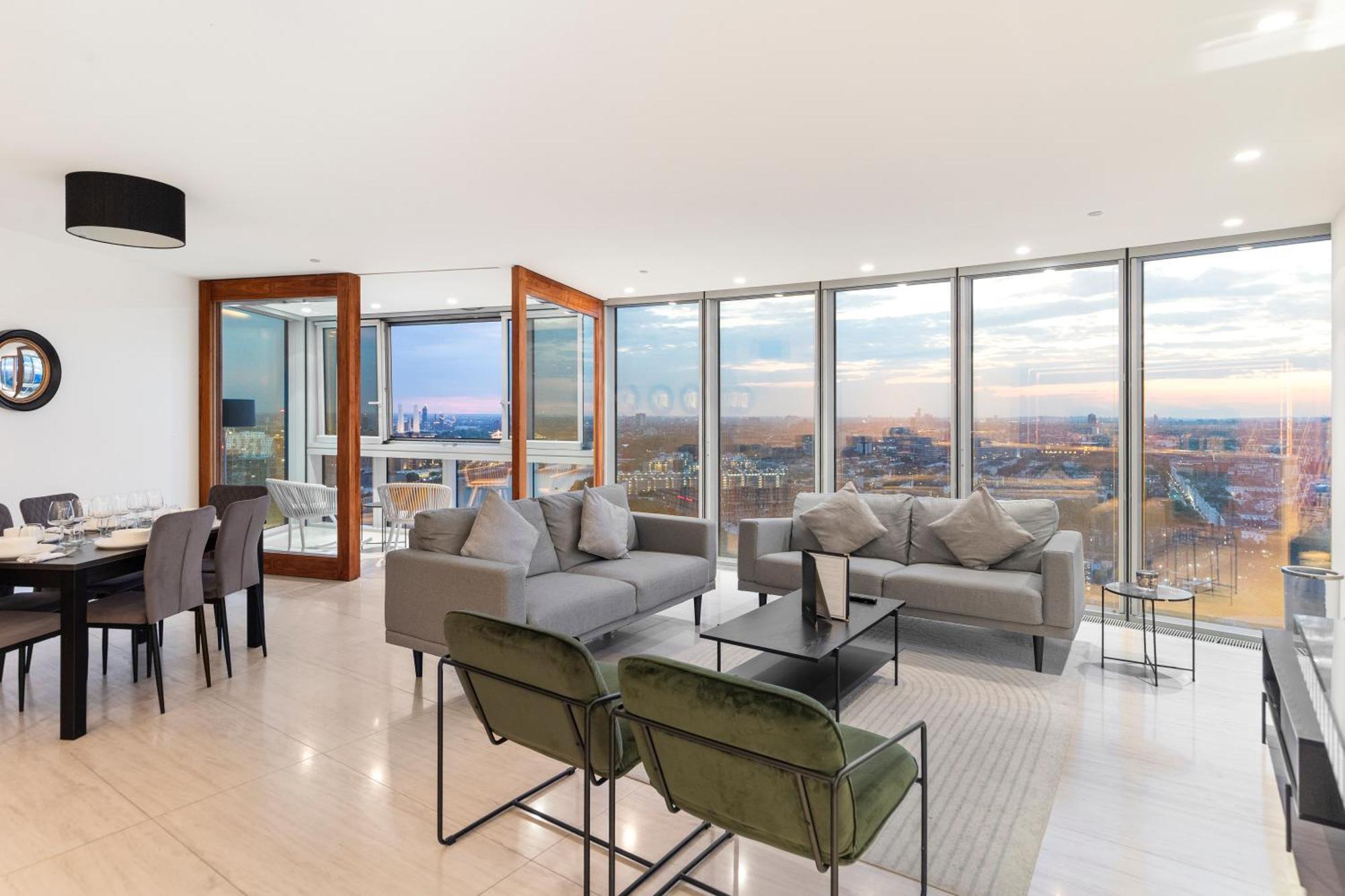 Apartment Skyline Views Luxury 3 Bedroom Free Parking