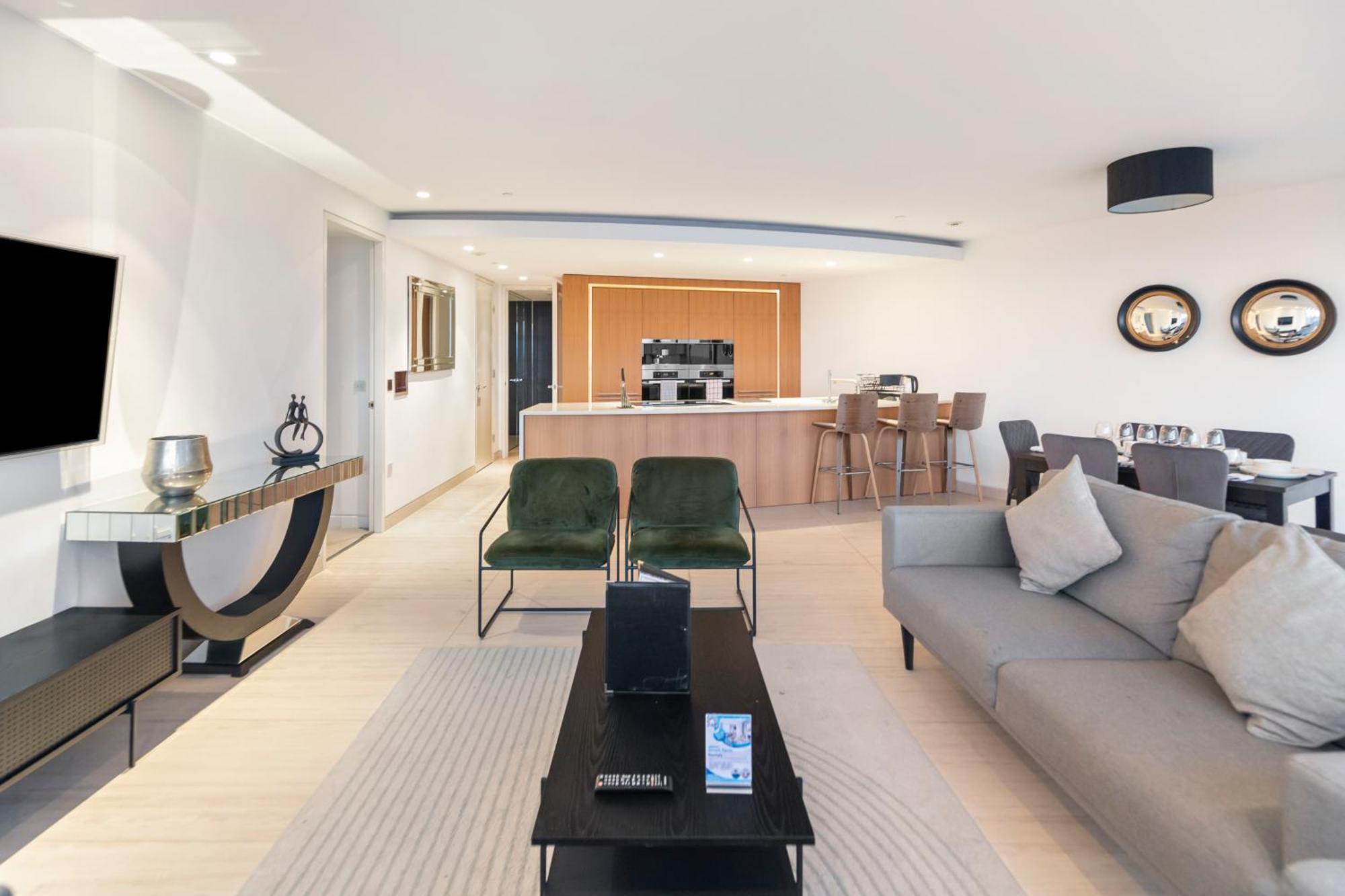 Skyline Views Luxury 3 Bedroom Free Parking London