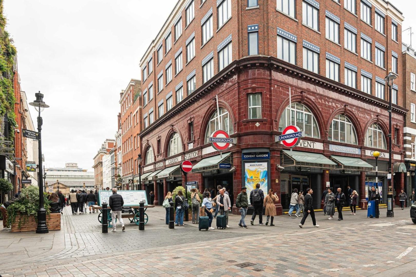 Stylish 3bd Flat In Prime Covent Garden Location Londen