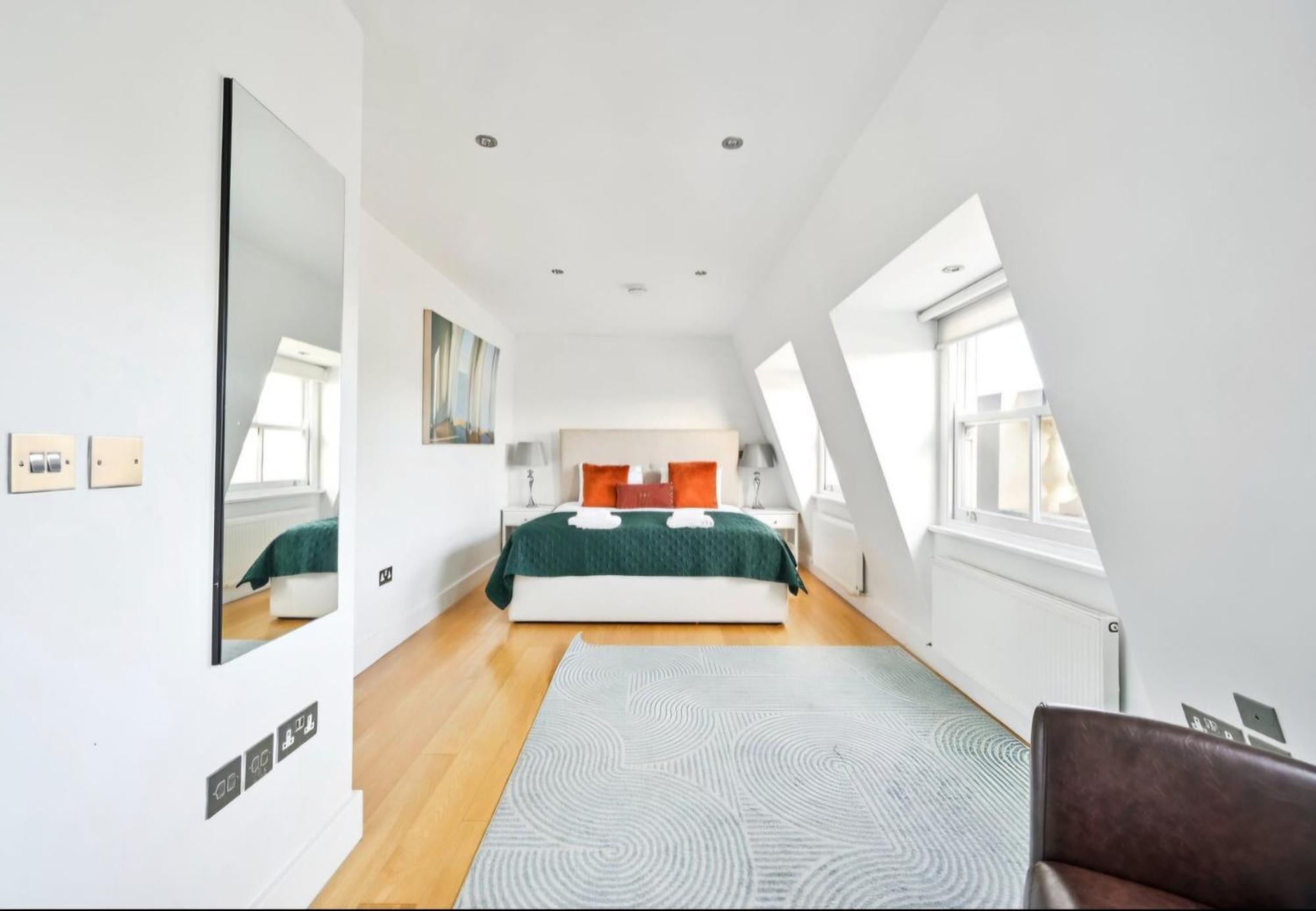 Luxury Kensington With 3 Bedrooms Apartment London