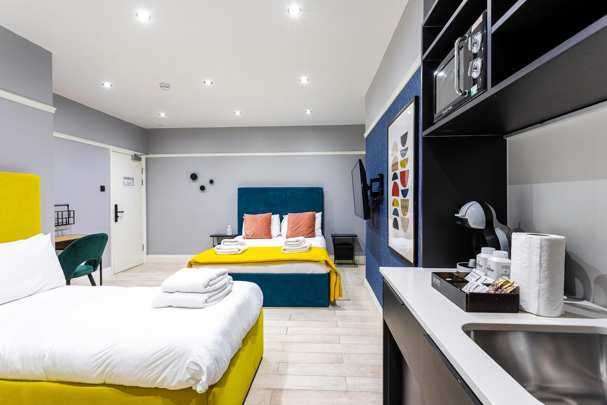 Bob W Earl's Court - Warwick Road Hotel London