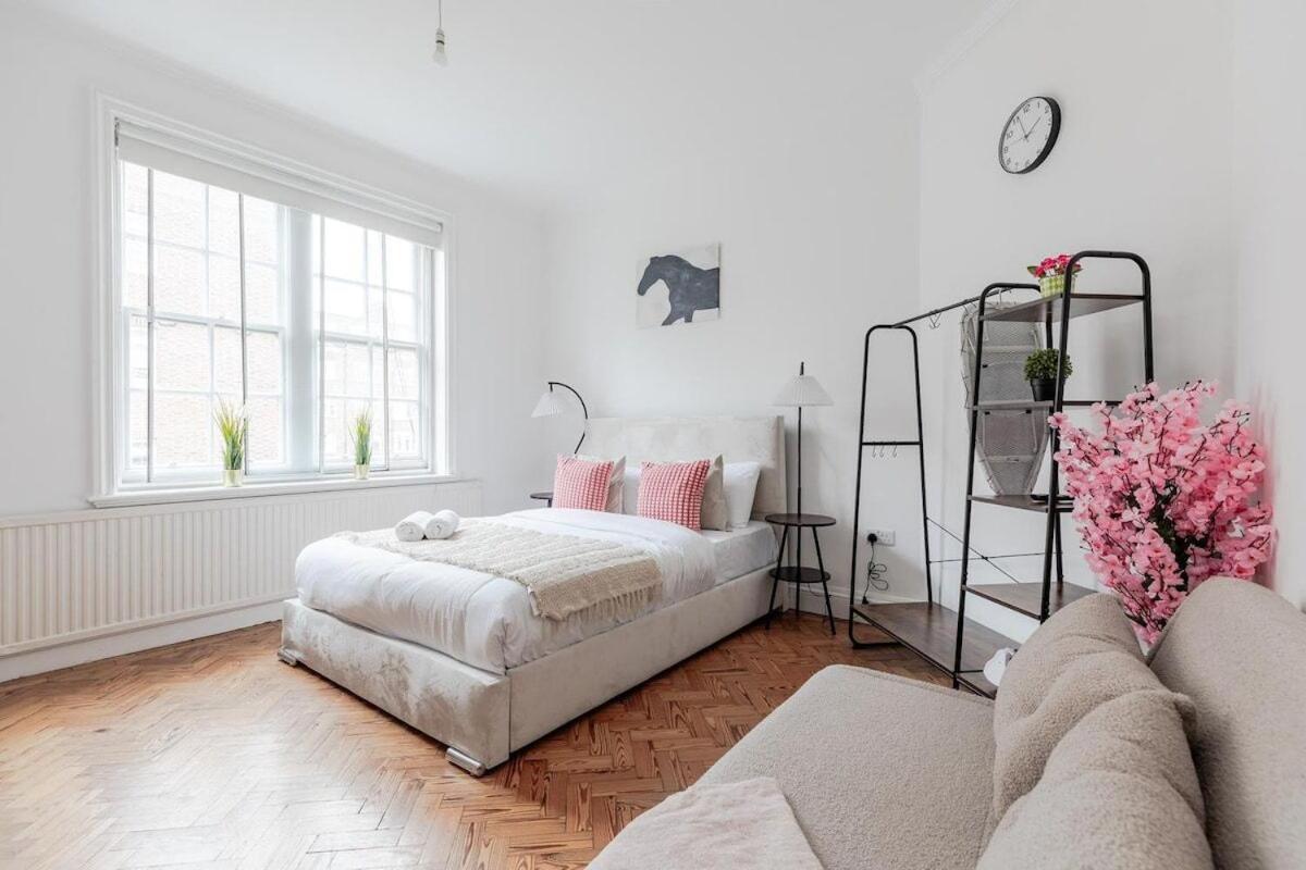 The Earl's Court Haven * London