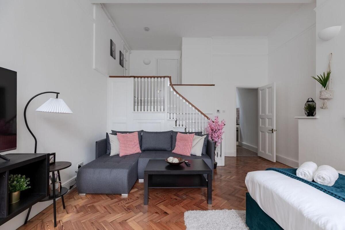 Apartment The Earl's Court Haven London