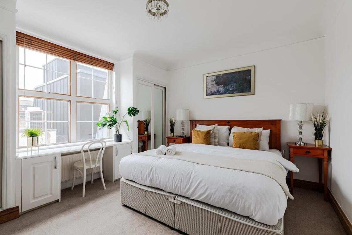 Apartment The Earl's Court Haven