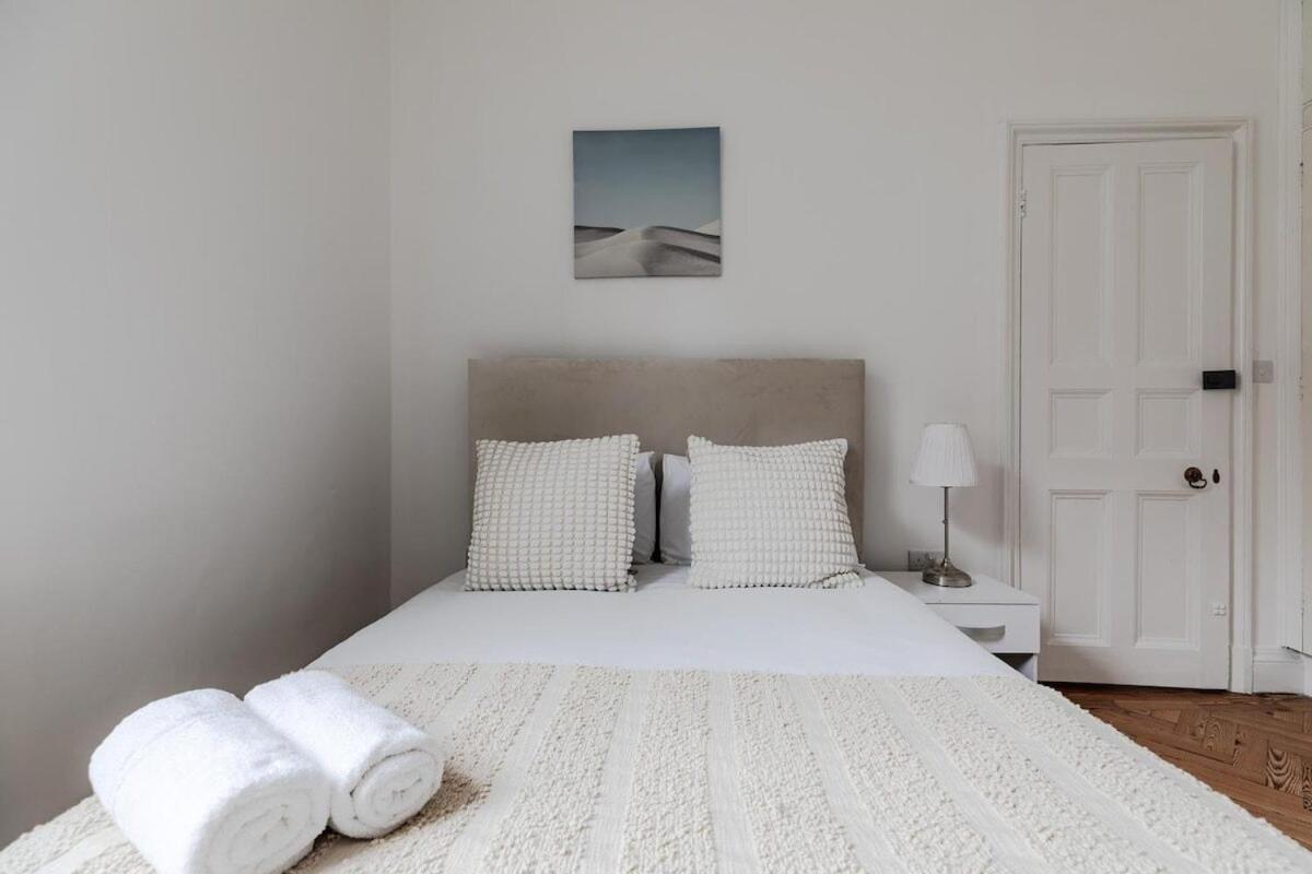 Apartment The Earl's Court Haven