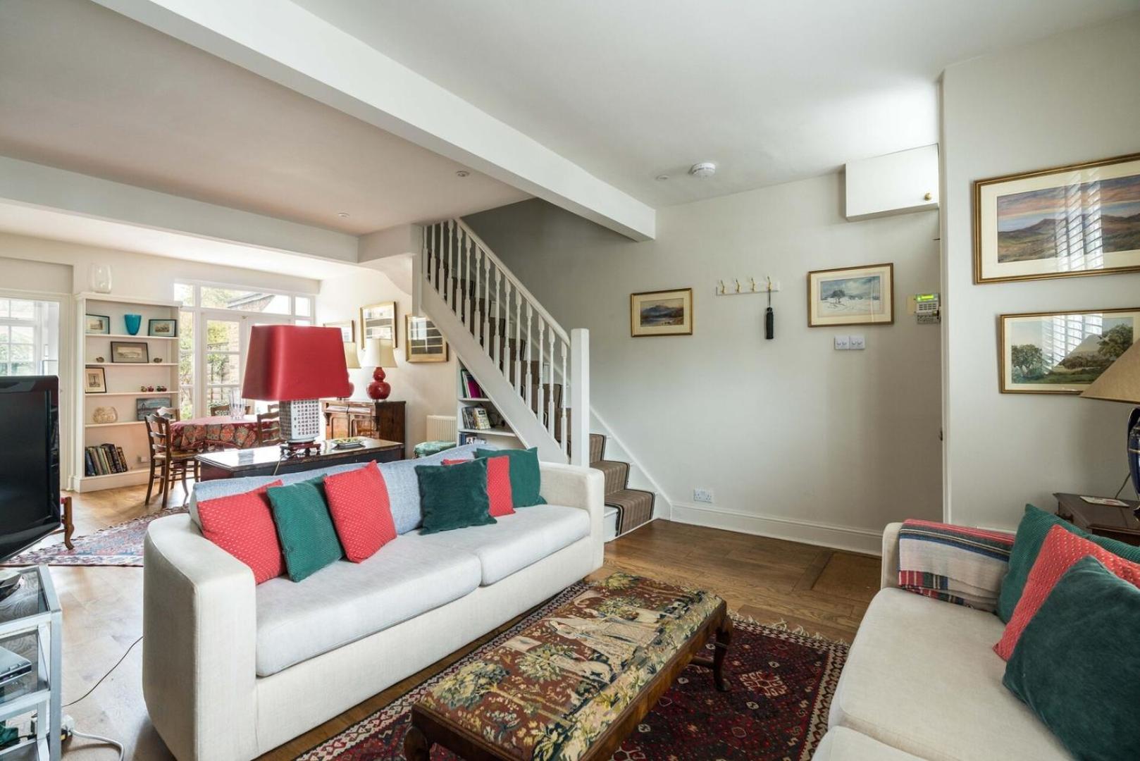 Charming 2Bd House With Garden In Hammersmith London