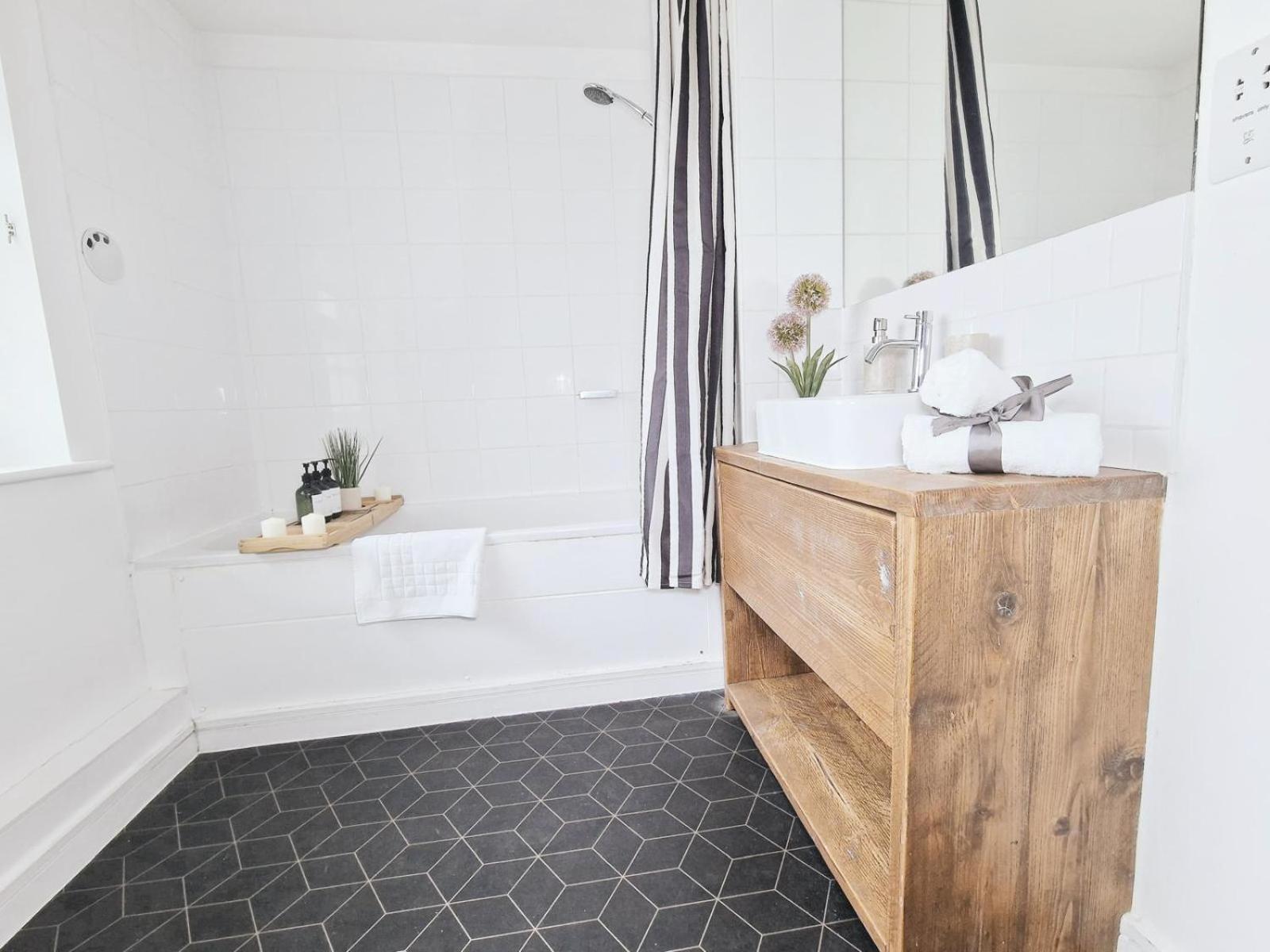 Leilighet Kings Cross Station 1 Bed Flat For 4 *