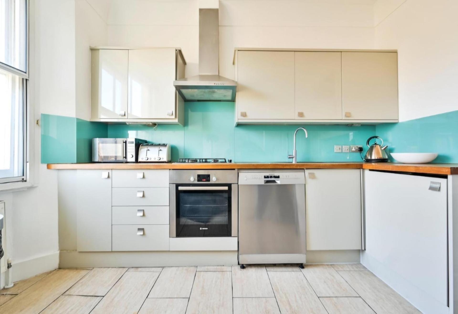 Apartment Luxury Kensington With 3 Bedrooms