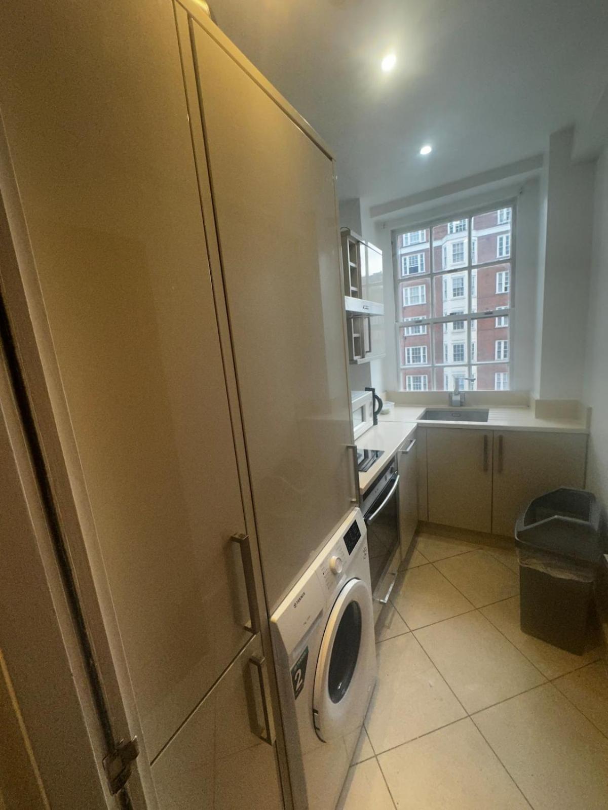 Apartment Forset Court London