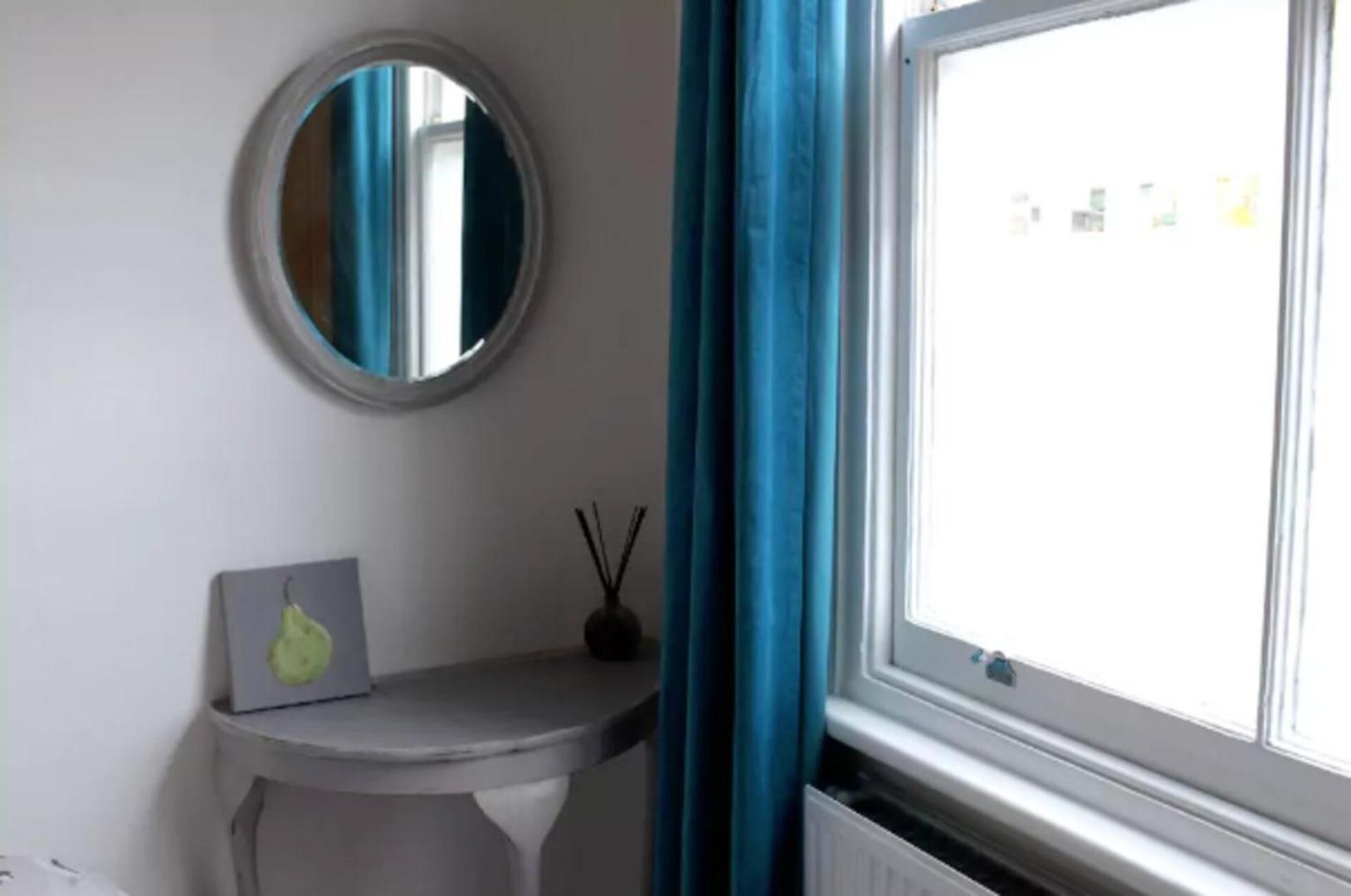 Leilighet Trendy 2bd Flat In West Hampstead