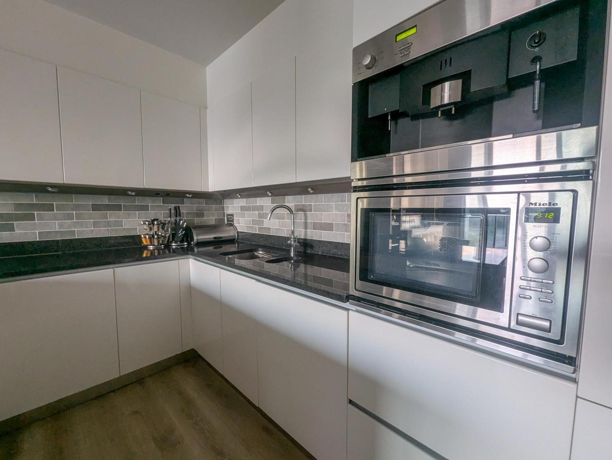 Estatesmen Chelsea Bridge Flat Apartment *