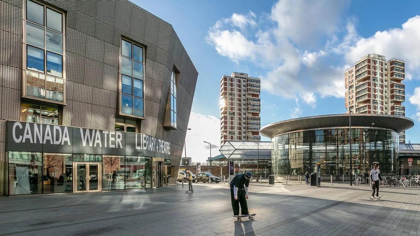 Large Triple In Canada Water * London