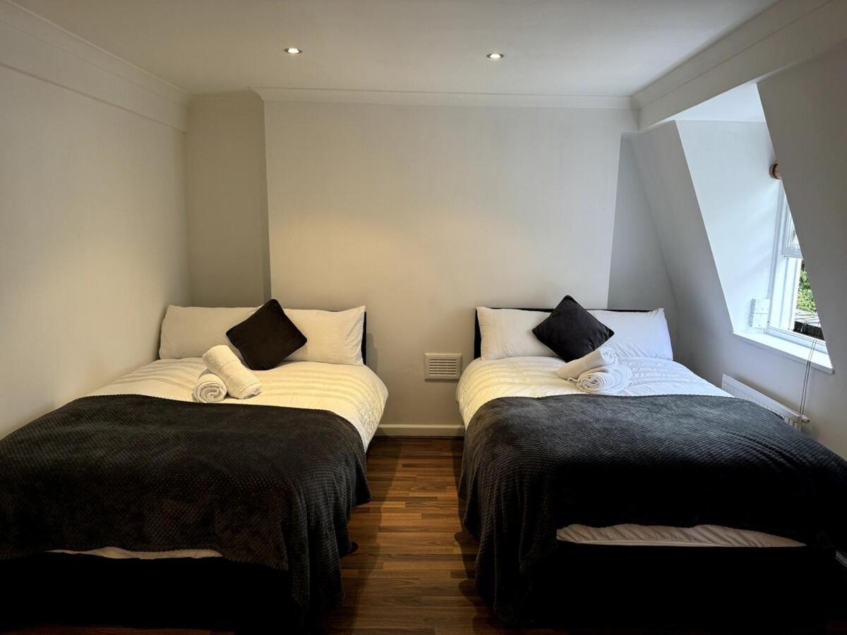 Warren Street 4 Bedrooms Private *