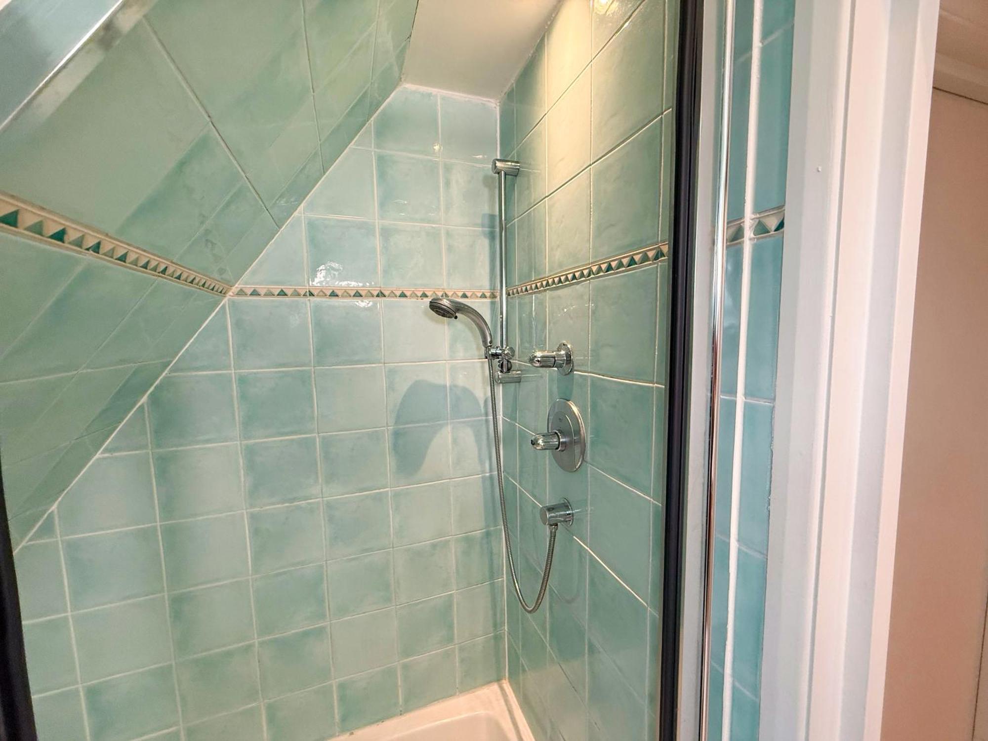 Detached House With Free Parking In Little Venice Near Paddington Hyde Park *
