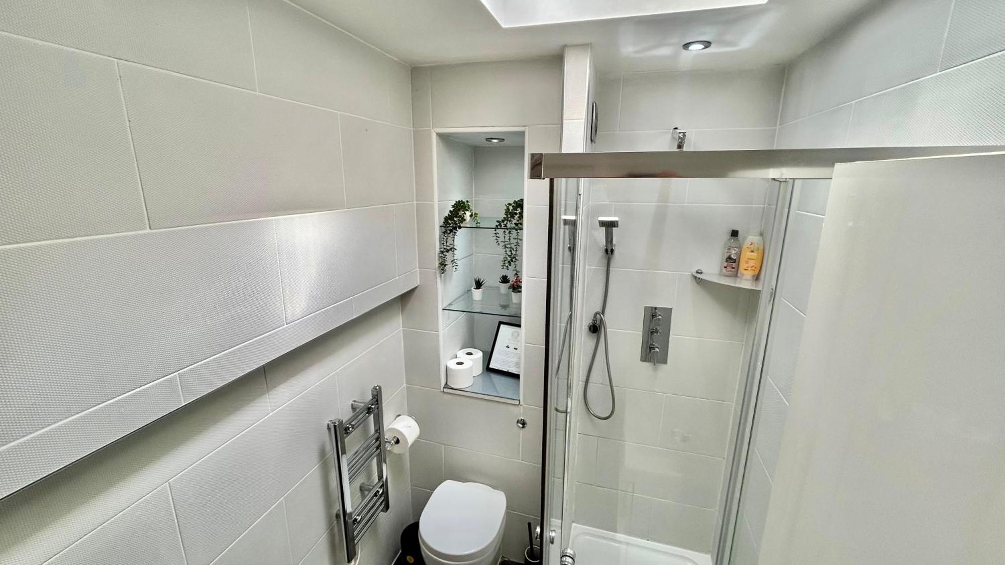 Detached House With Free Parking In Little Venice Near Paddington Hyde Park Apartamento *