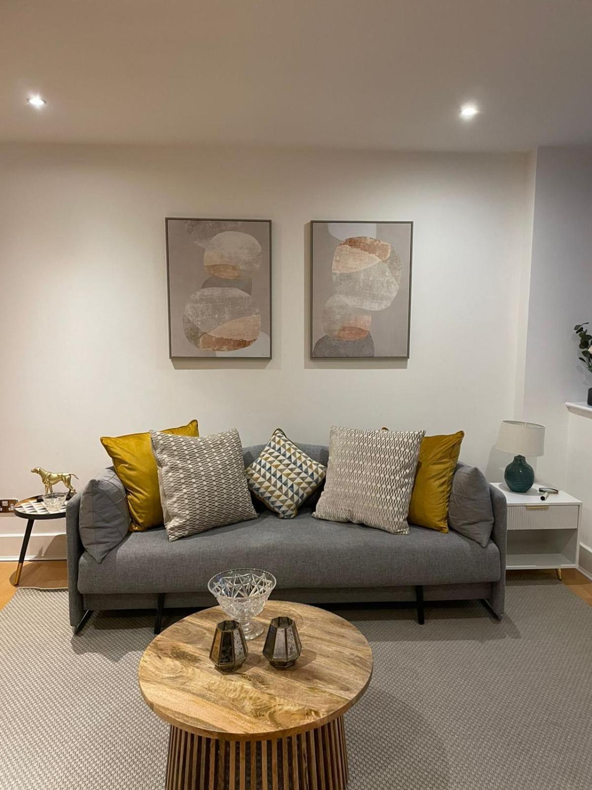 Apartment Garrick's Grid *