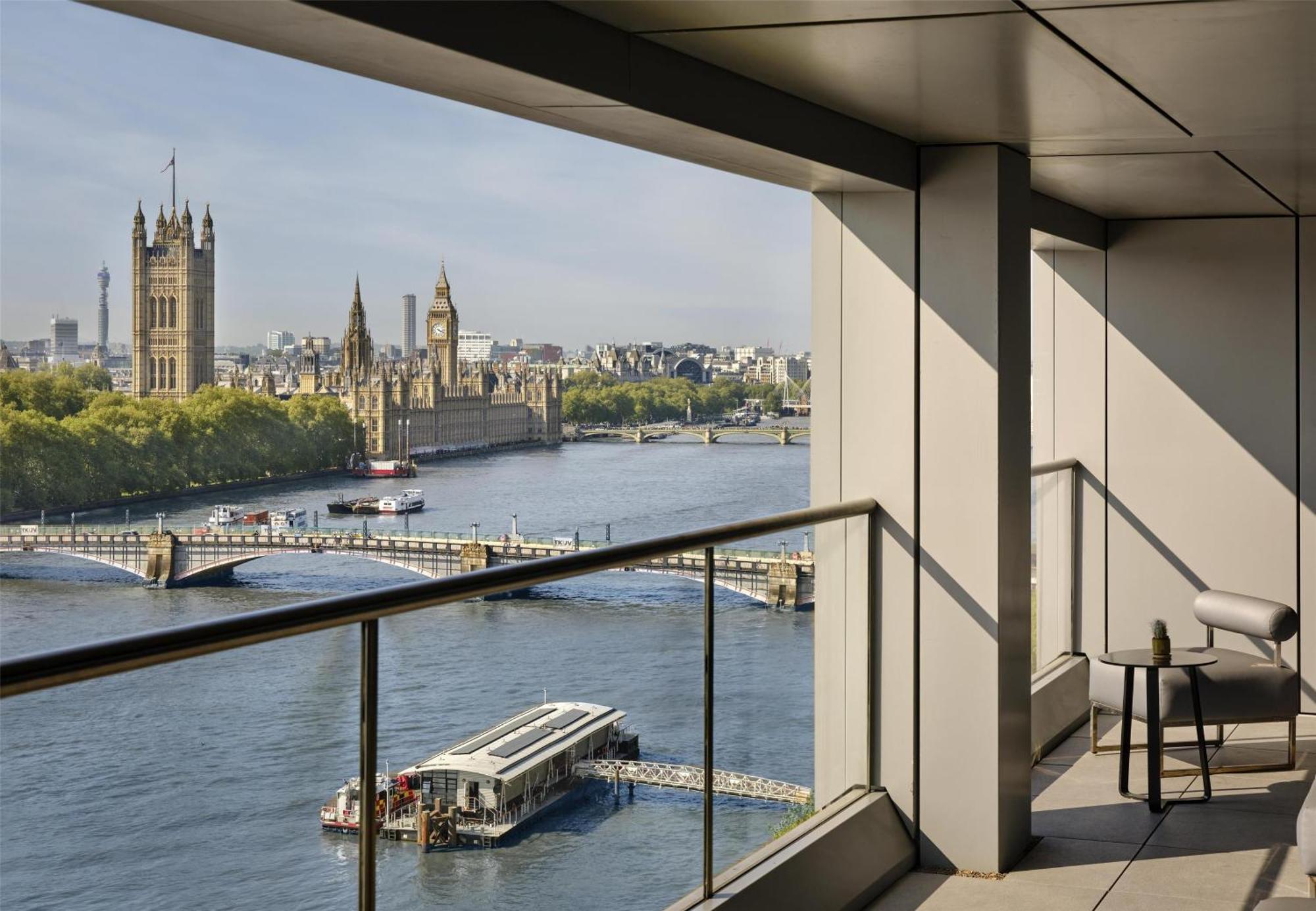 Park Plaza Riverbank Londen