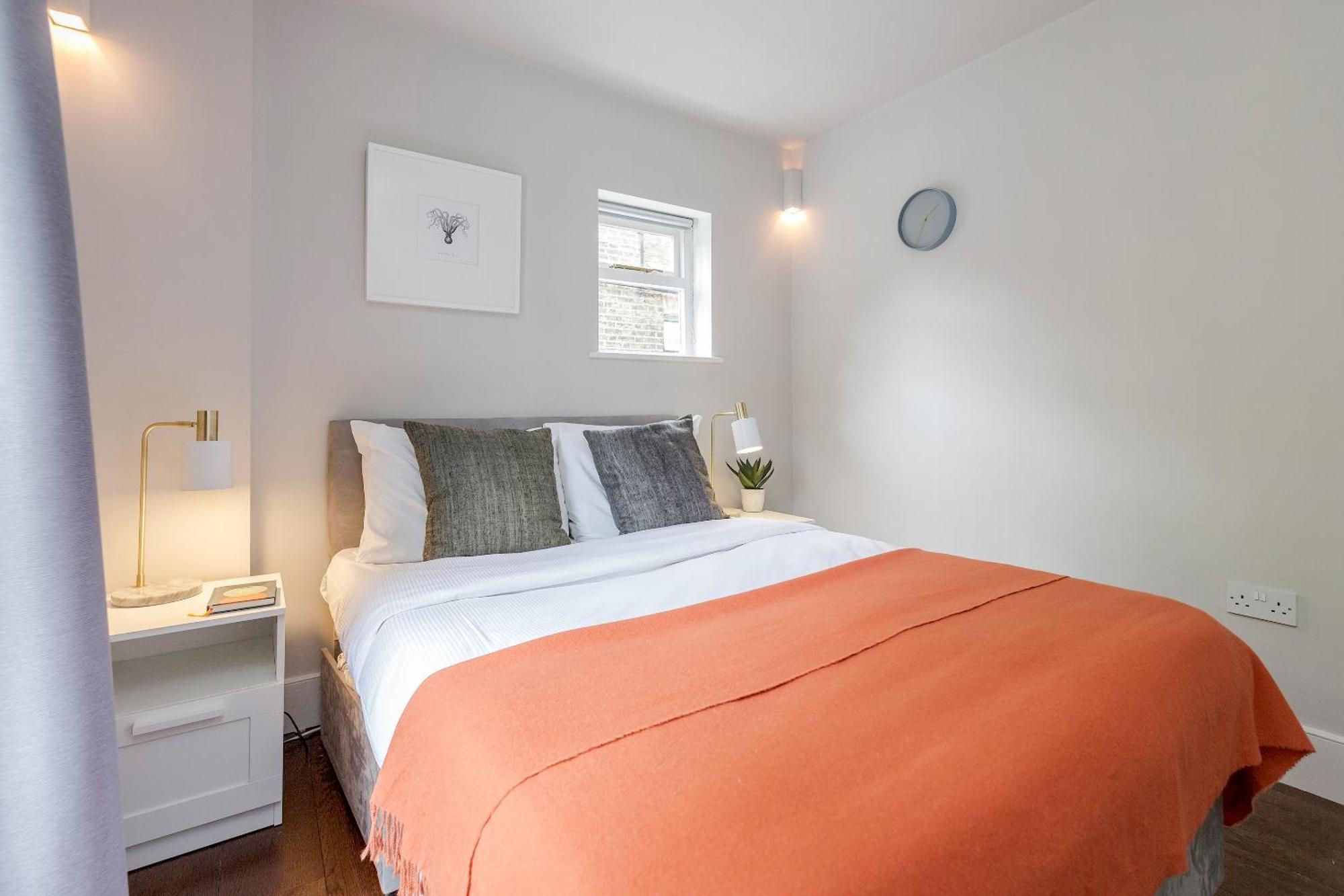 Vauxhall Park 2bed Flat By Basetogo Apartment